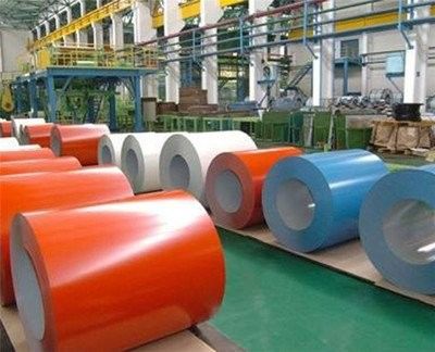 Minimal Spangle Prepainted Steel Coil Menawarkan Jenis Cat Polyester dan Permukaan Lapisan Warna untuk Perlindungan Yang Lama